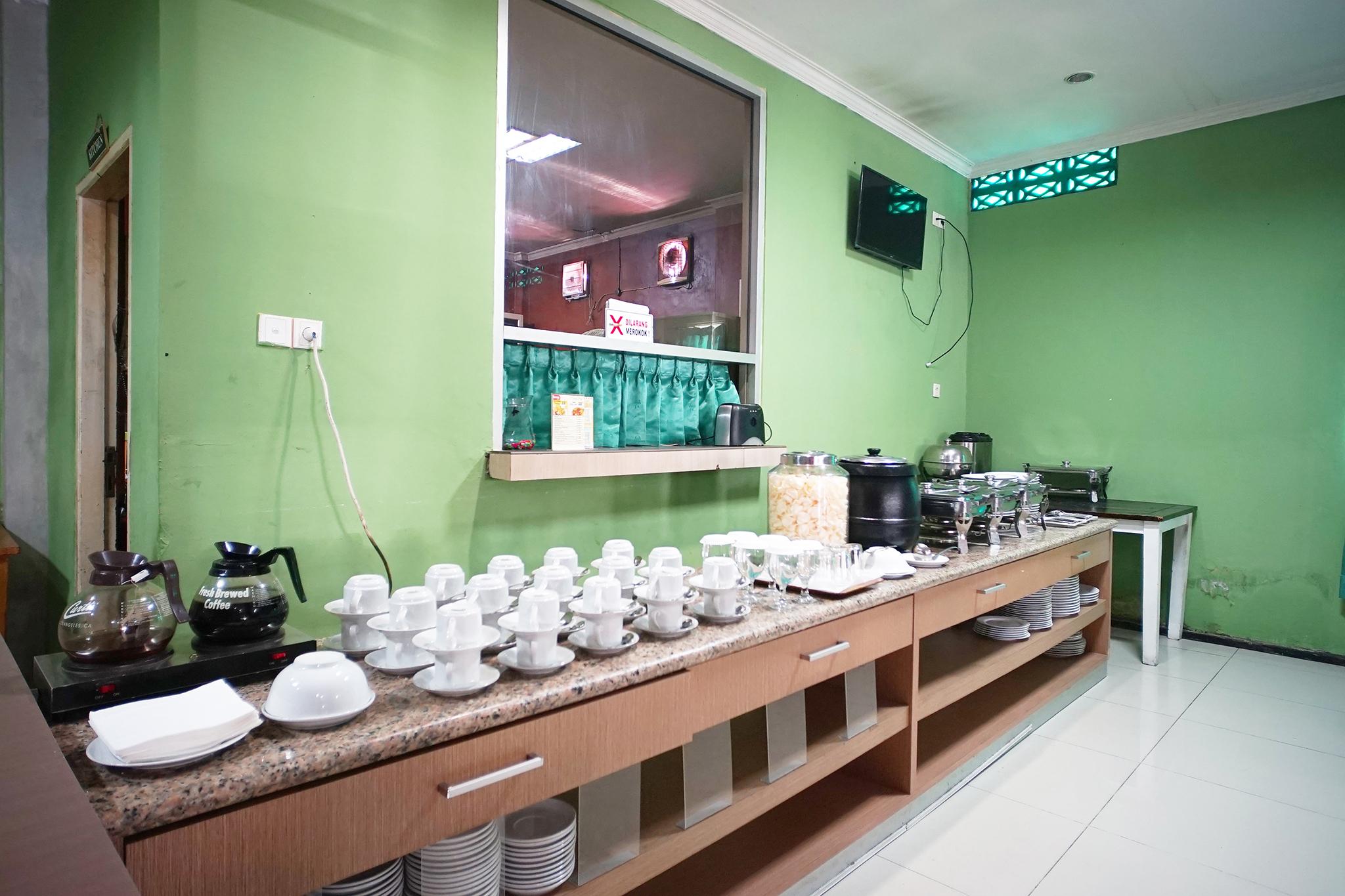 Capital O 2885 Hemra Hotel Balikpapan  Eksteriør bilde